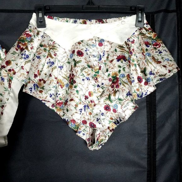 Vintage Silky Floral 2 Piece Pajama Set - Picture 6 of 7